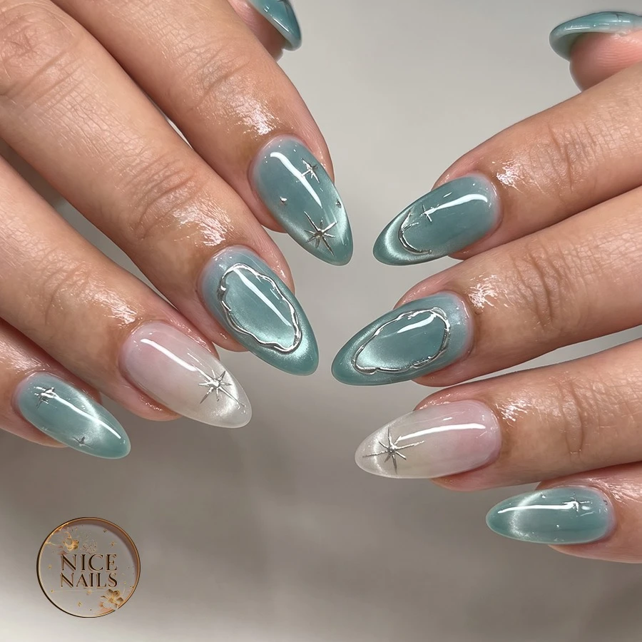 September-inspired nail art ideas